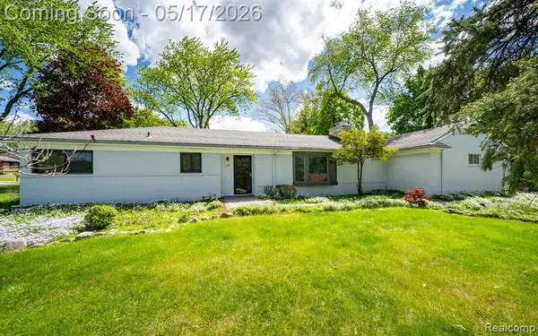 109 Bowdoinhill, Rochester Hills, MI 48309