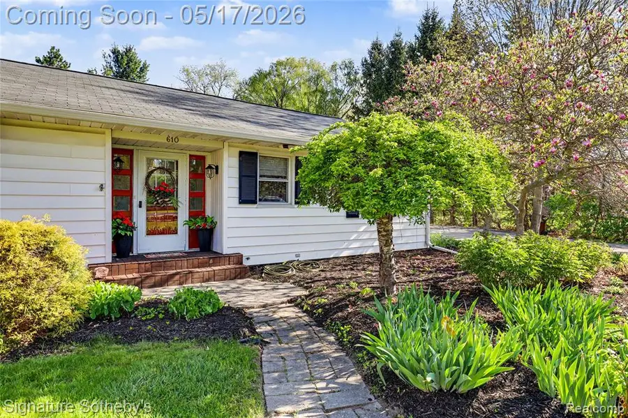610 W Ellis, Belding, MI 48809 - #3