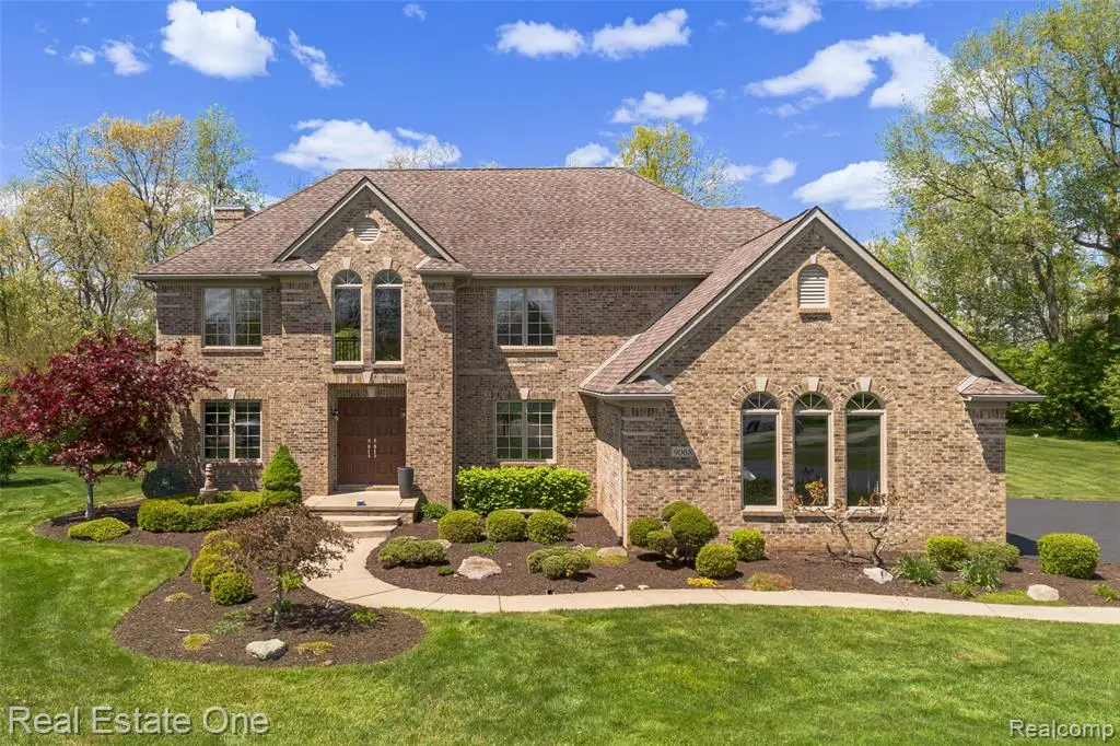 9068 Lebarron, Saline, MI 48176 - #1