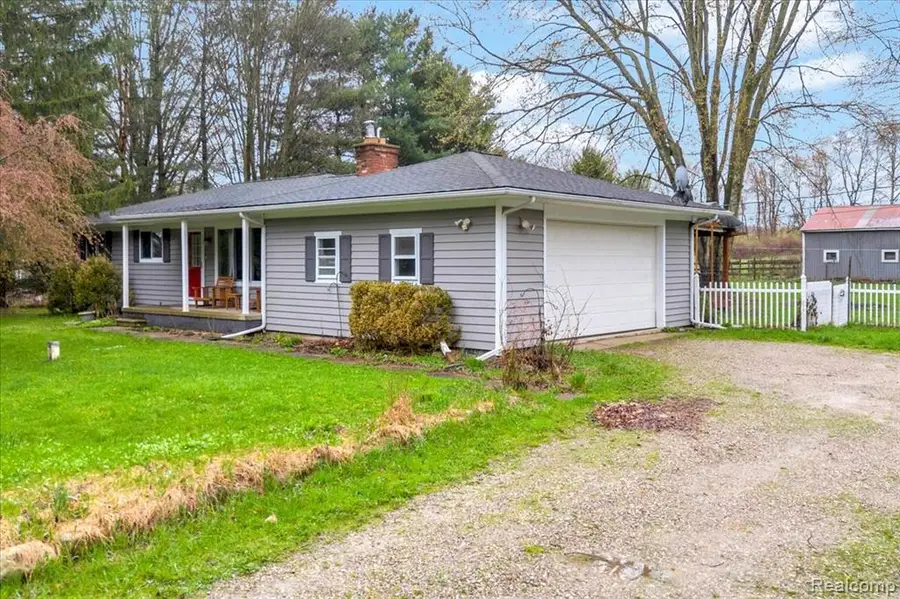 4360 Sherwood, Ortonville, MI 48462 - #2