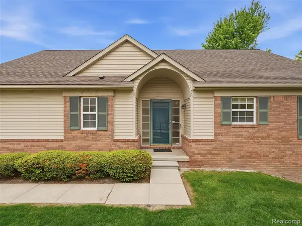 349 Daniel, Westland, MI 48186