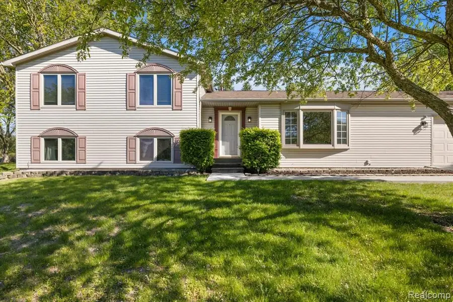 1081 Eagle Nest, Rochester, MI 48306 - #3