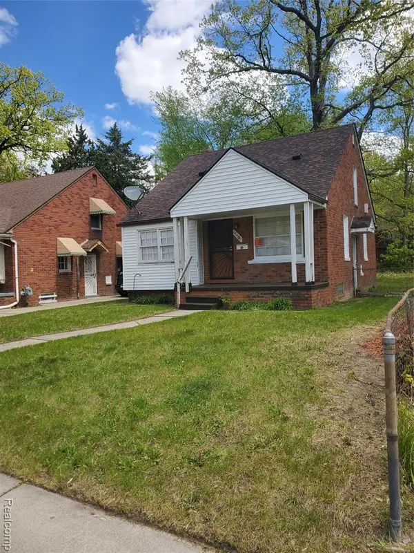 19400 Sunderland, Detroit, MI 48219