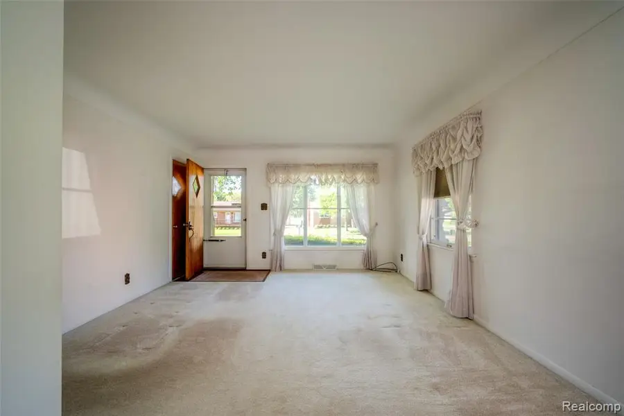 4120 Baybrook, Waterford, MI 48329 - #3