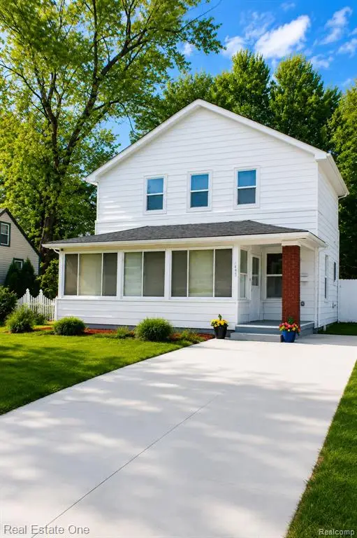 18475 Hazelwood, Roseville, MI 48066 - #2