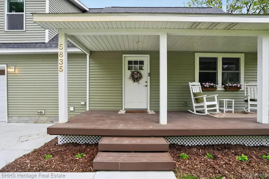 5835 Warner, Fowlerville, MI 48836 - #2