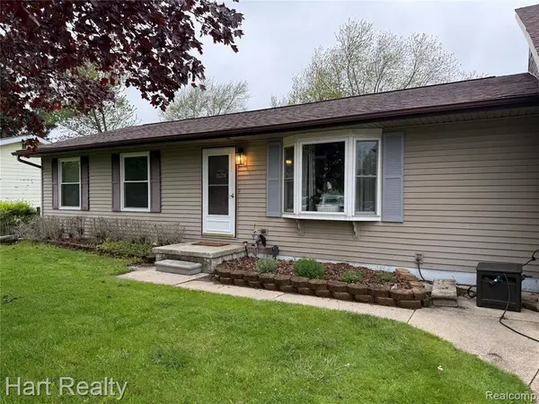 4094 3rd, Brown City, MI 48416