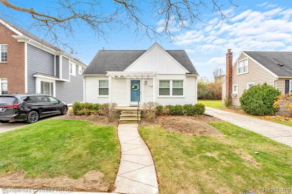 1748 Webster, Birmingham, MI 48009