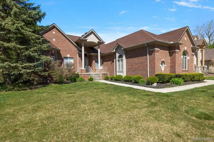 49763 Decker, Shelby, MI 48317 - #3