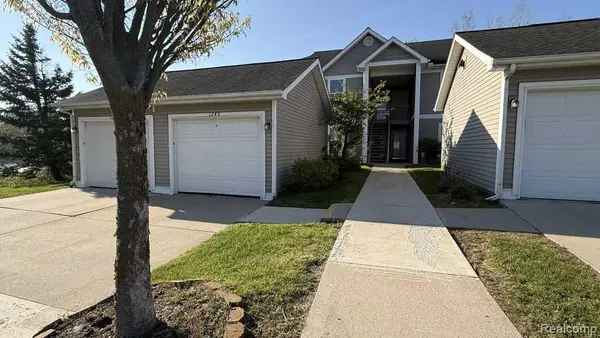 1245 Heatherwood, Ann Arbor, MI 48108