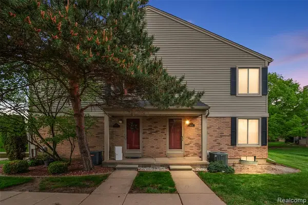 44558 Connecticut, Clinton Township, MI 48038