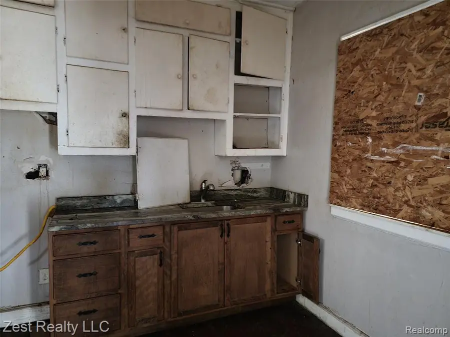 16140 Kentucky, Detroit, MI 48221 - #2
