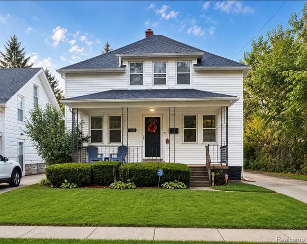 15388 Woodworth, Redford, MI 48239