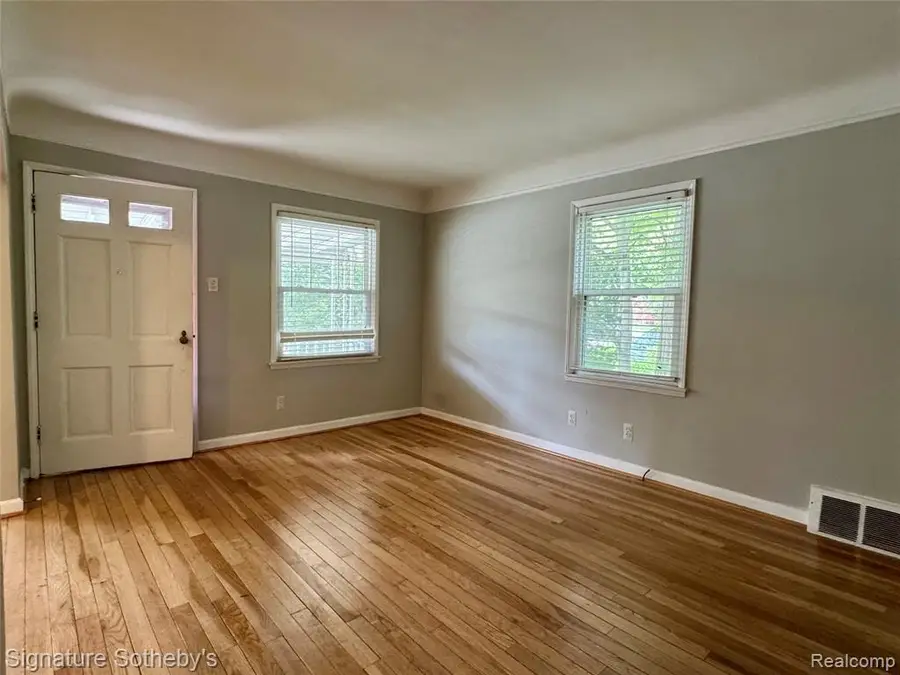 911 S Wilson, Royal Oak, MI 48067 - #2