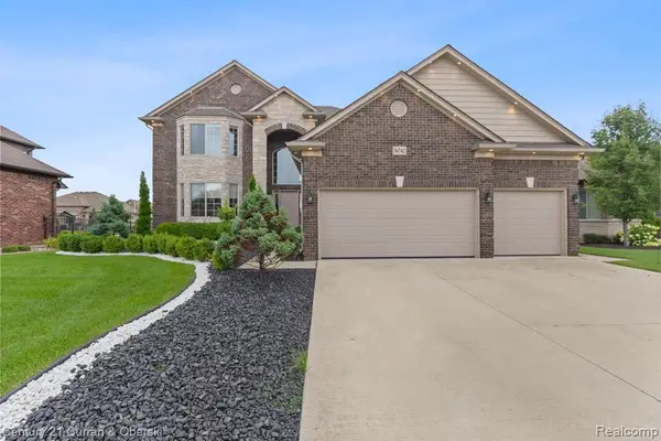 56742 Clearstone, Macomb, MI 48042