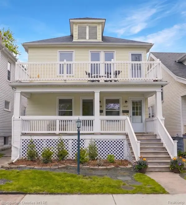1093-95 Lakepointe, Grosse Pointe Park, MI 48230