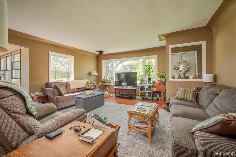 840 W Rose Center, Holly, MI 48442 - #2