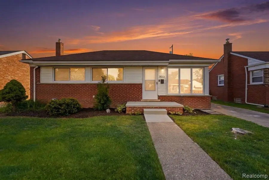 28231 Fountain, Roseville, MI 48066 - #2