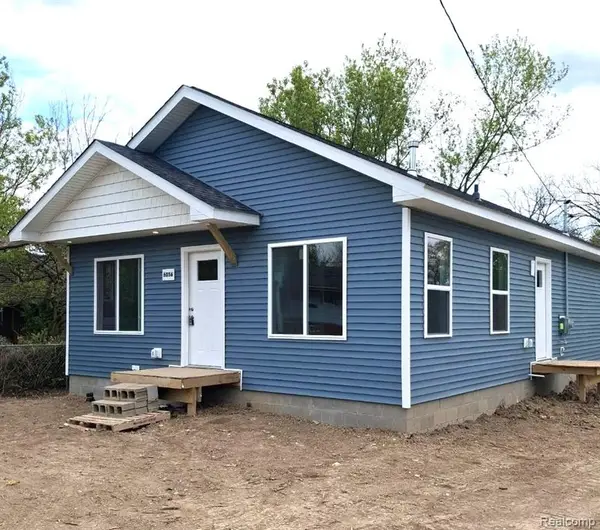 6056 Pearl, Burton, MI 48509