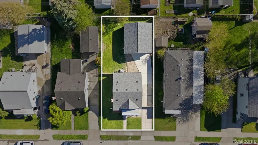 1059 Farnham, Lincoln Park, MI 48146 - #2