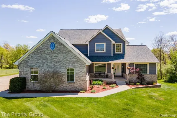 10270 County Line, Ortonville, MI 48462
