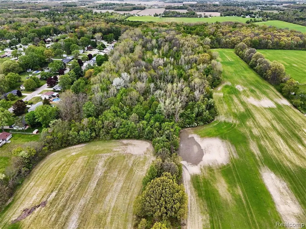 VL Grand Blanc, Swartz Creek, MI 48473 - #1