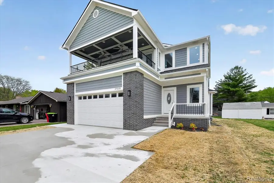 37235 Jefferson, Harrison Township, MI 48045 - #2
