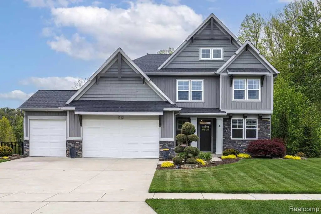 1712 Autumn Valley, Byron Center, MI 49315 - #1