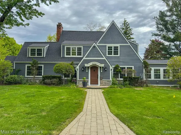 972 Oxford, Birmingham, MI 48009
