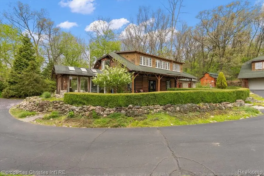 4880 Algonquin, Clarkston, MI 48348 - #2
