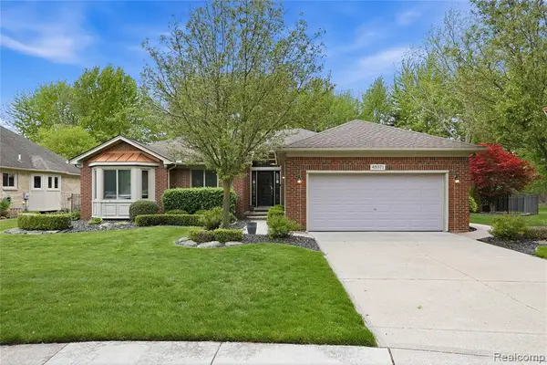 49371 Deerfield, Macomb, MI 48044