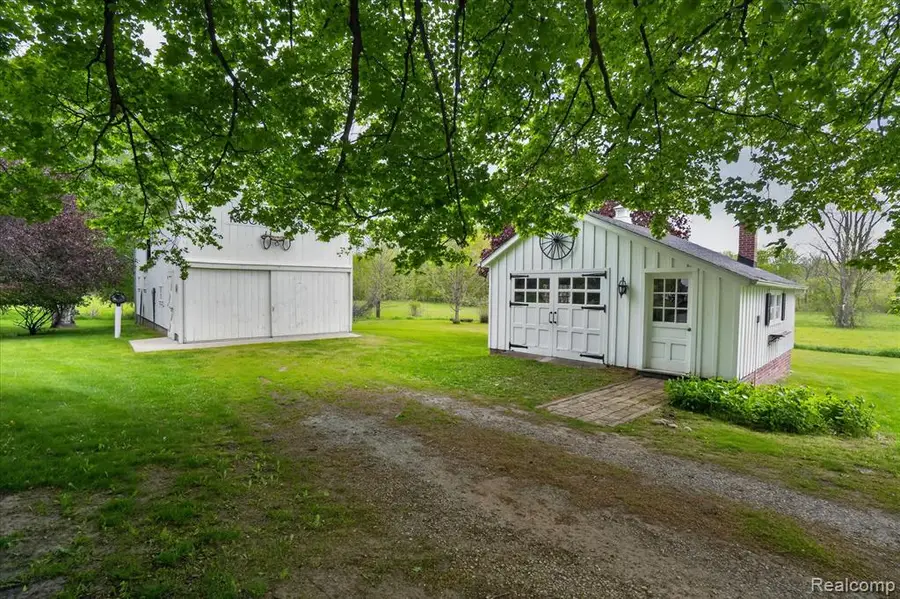 17750 M-106, Gregory, MI 48137 - #3