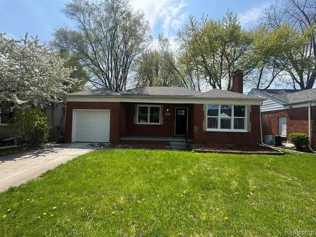 20910 Van Antwerp, Harper Woods, MI 48225 - #1