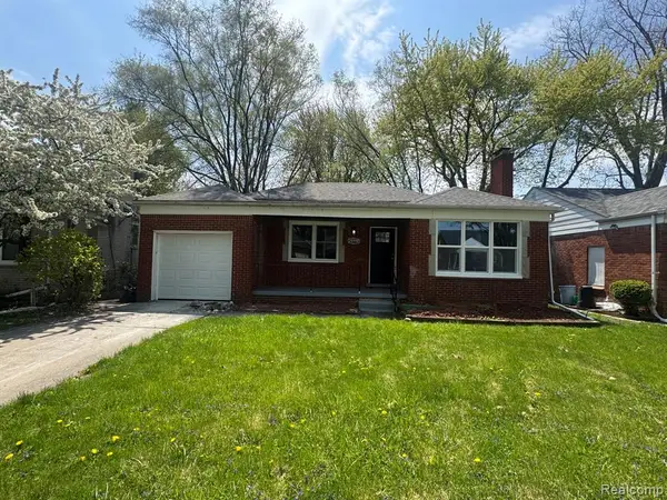 20910 Van Antwerp, Harper Woods, MI 48225