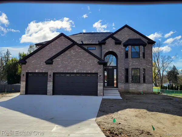 25 Florence, Troy, MI 48098