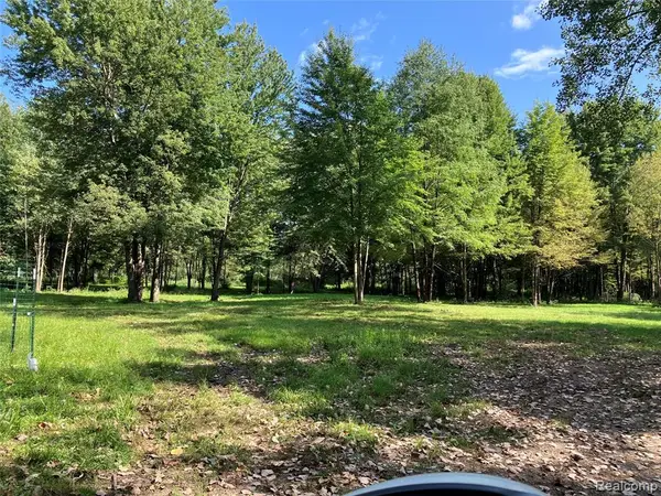 35348 25 Mile, New Baltimore, MI 48047