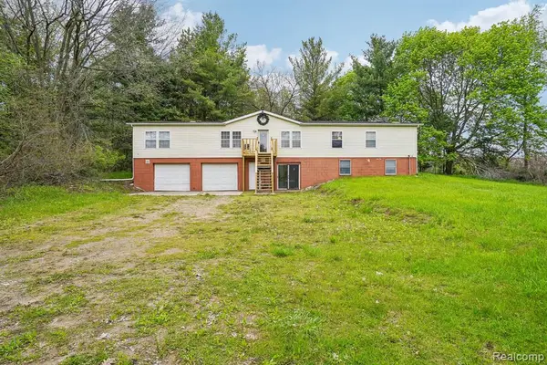 3363 N Branch, North Branch, MI 48461
