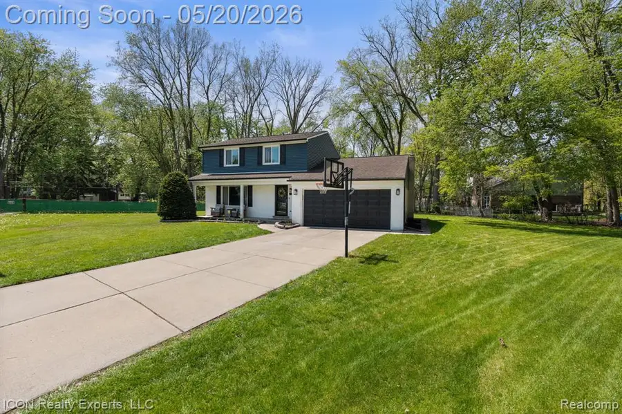 23516 Kim, Clinton Township, MI 48035 - #2