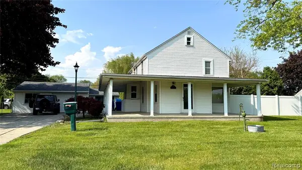25000 Ann Arbor, Dearborn Heights, MI 48127