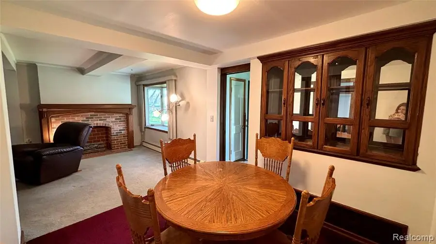 25000 Ann Arbor, Dearborn Heights, MI 48127 - #2
