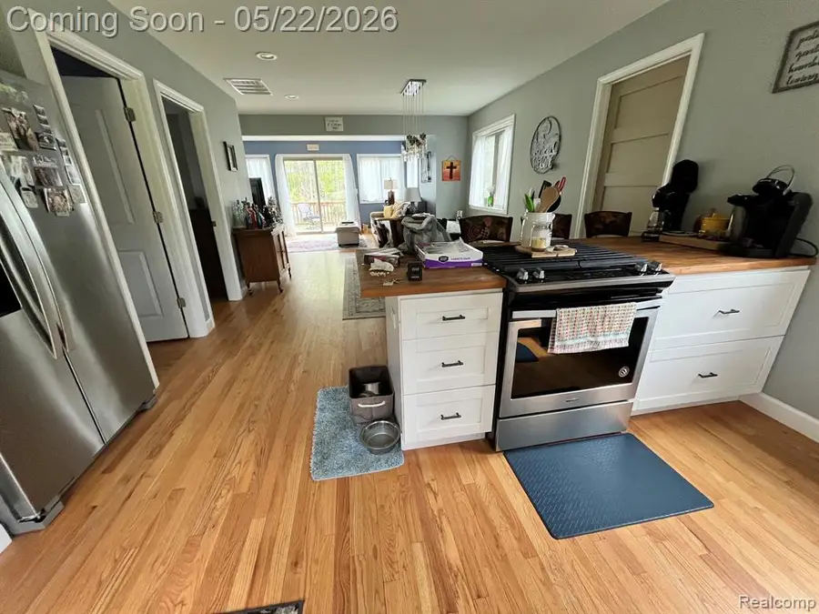 5036 Woodland, East China, MI 48054 - #3