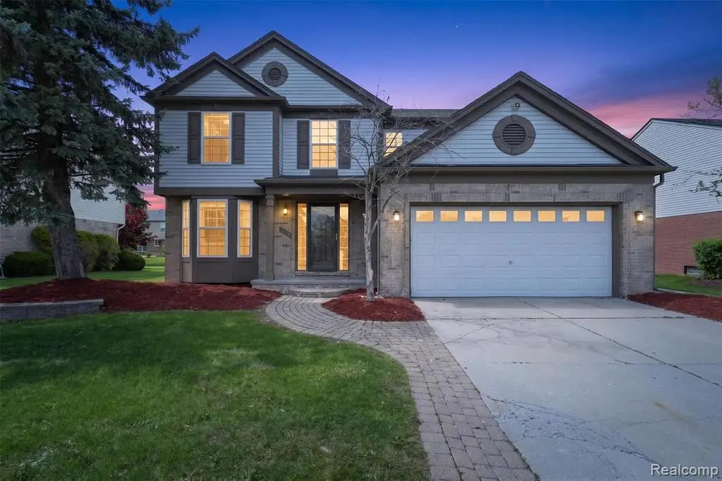 4642 Pond Run, Canton, MI 48188 - #1