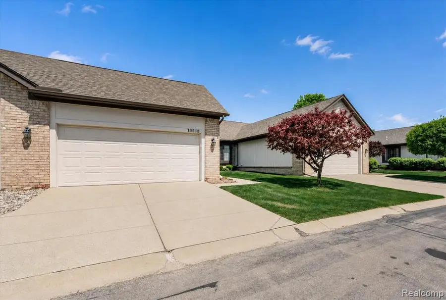 13518 Highland, Sterling Heights, MI 48312 - #3