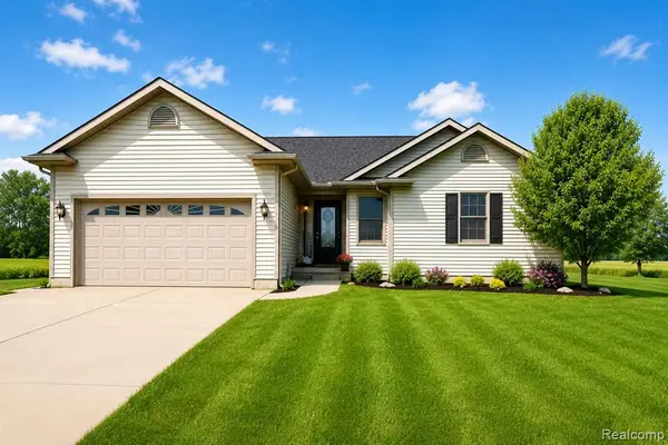 6860 Grand River, Bancroft, MI 48414