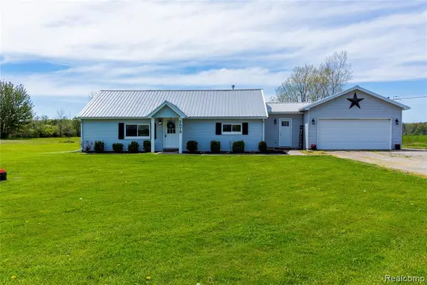 2579 Braidwood, Riley, MI 48041