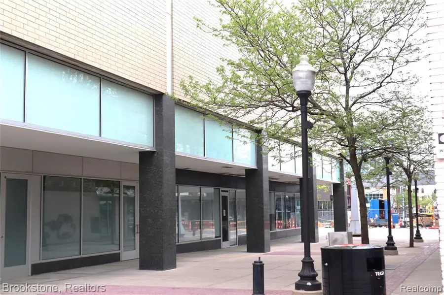 432 S. Washingt Washington #1304, Royal Oak, MI 48067 - #2