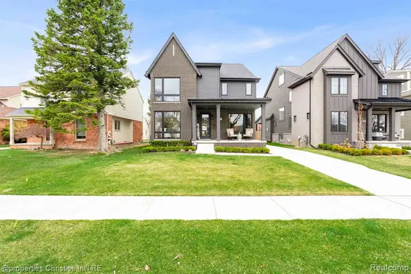 2647 Dorchester, Birmingham, MI 48009