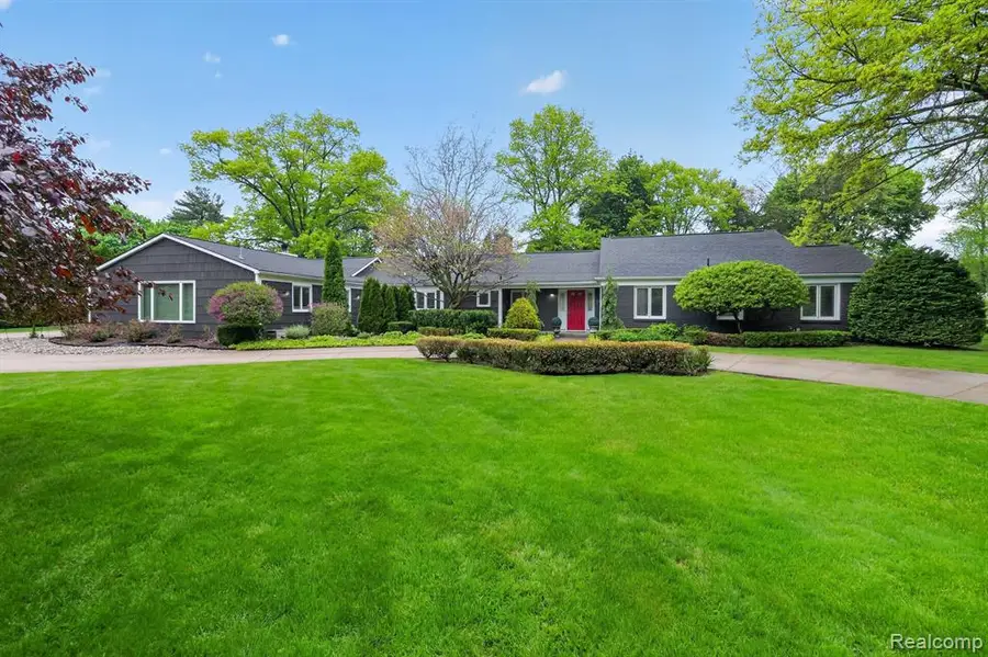 3952 Cottontail, Bloomfield Hills, MI 48301 - #3