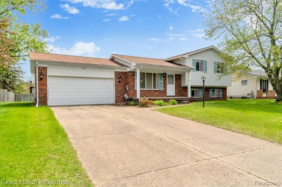 7186 Snow Apple, Clarkston, MI 48346 - #3