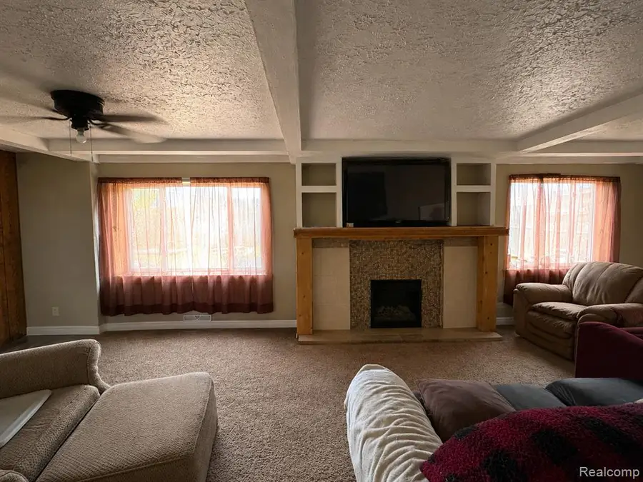26148 Lamour, Harrison Township, MI 48045 - #2